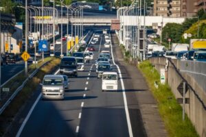 車間距離不保持で通報されたら？後日連絡やその対応などを解説！